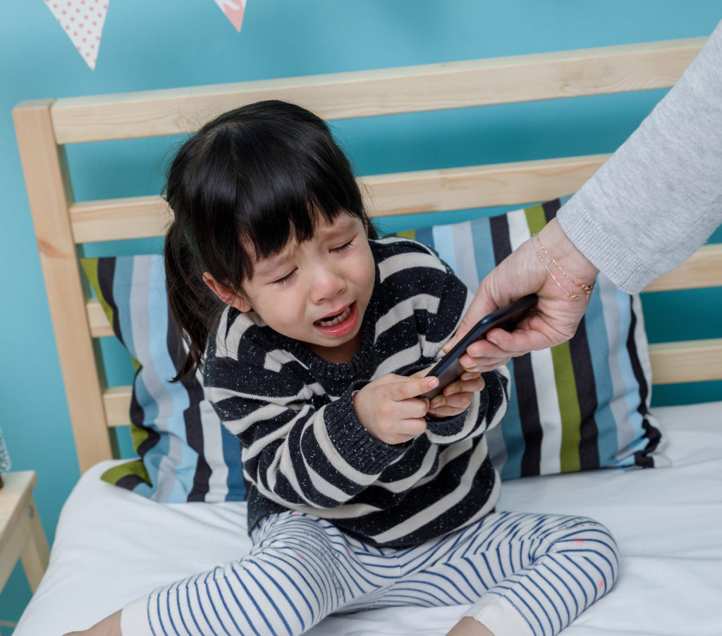 child smartphone addiction