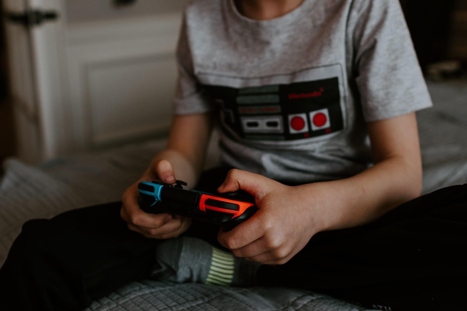 Managing your child's screen time does not mean totally cutting off gaming.