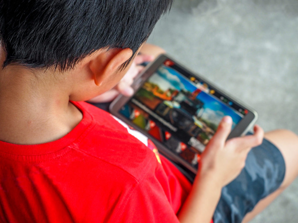 Can Mobile Apps Tackle Kids Smartphone Addiction