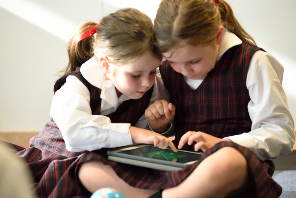 children using a tablet