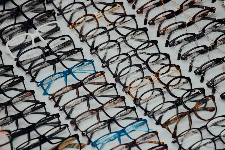 How to choose spectacle frames